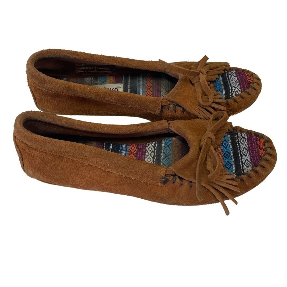 Minnetonka Women’s Tan Kilty Arizona Suede Moccasins Size 6 Aztec Southwestern